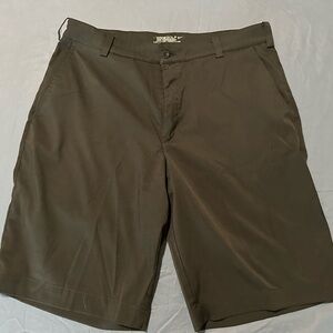 Nike Men's‎ Black Flat Front Golf Shorts